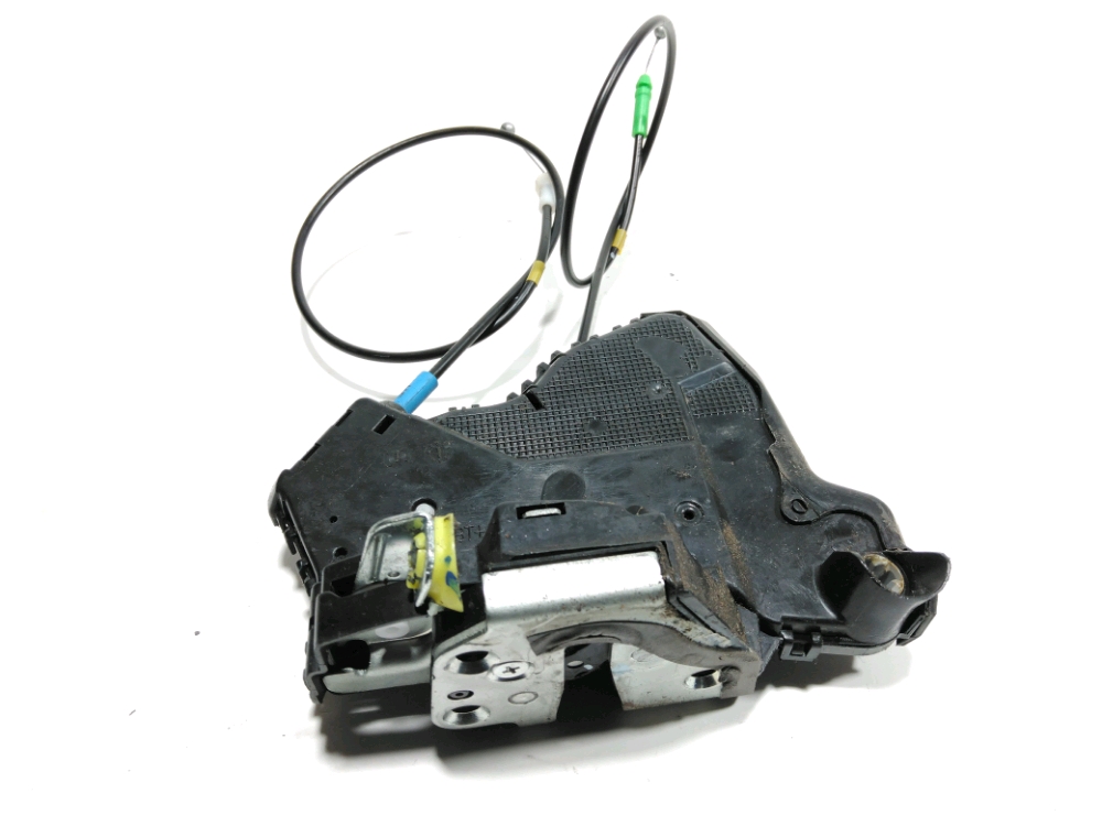 Serrure de porte avant gauche