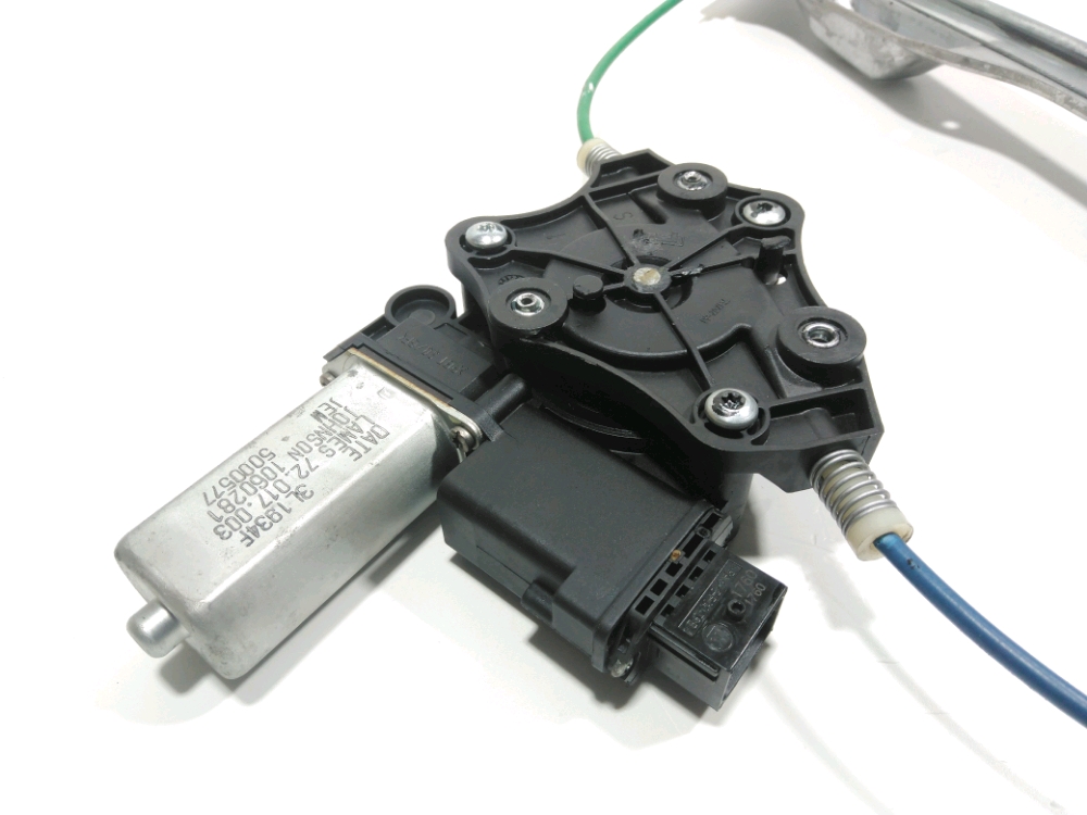 Lève-vitre électrique avant gauche