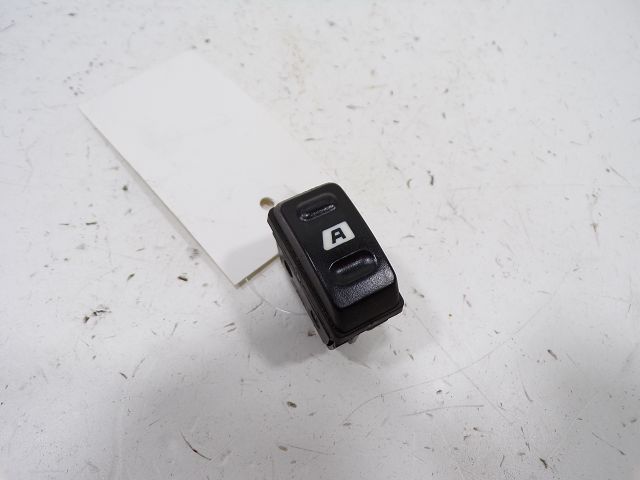 Commande lève-vitre avant gauche