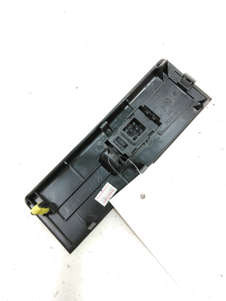 Commande lève-vitre avant droit