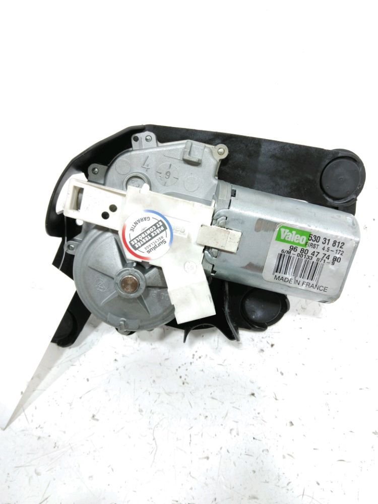 Moteur d'essuie glace arrière
