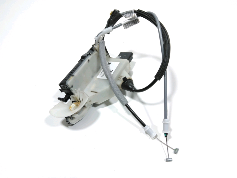 Serrure de porte avant gauche