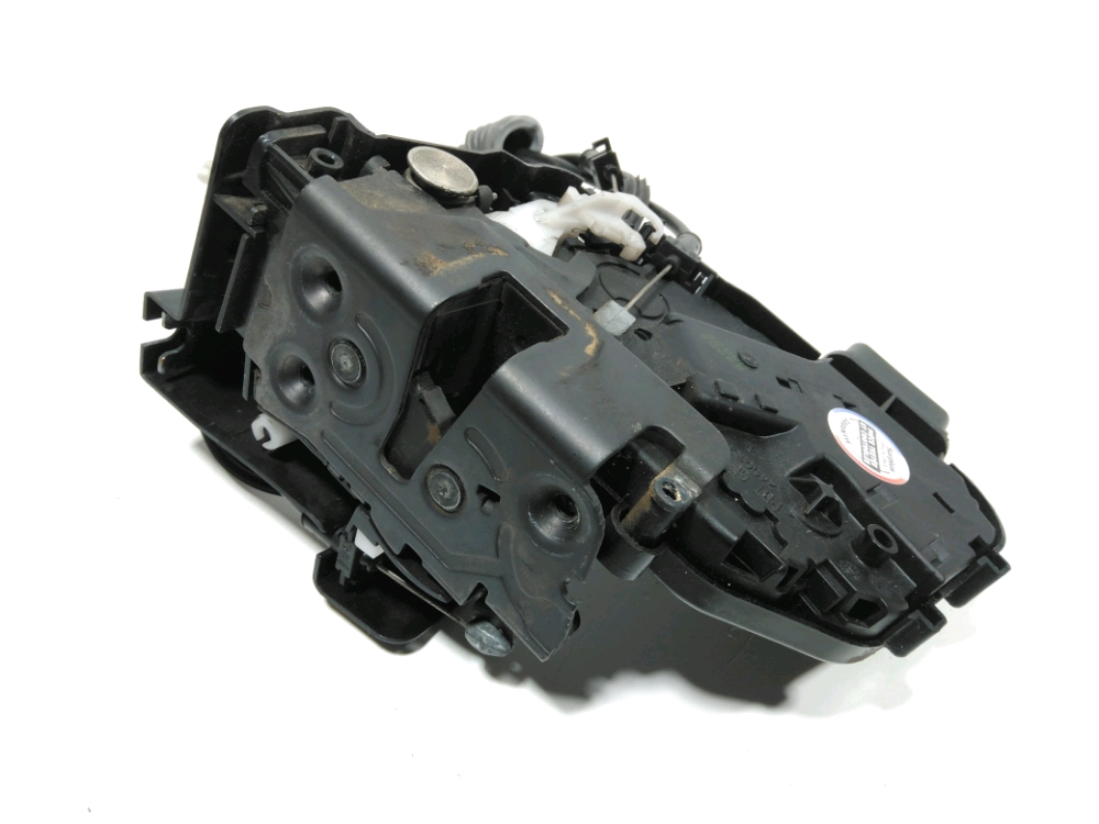 Serrure de porte avant gauche