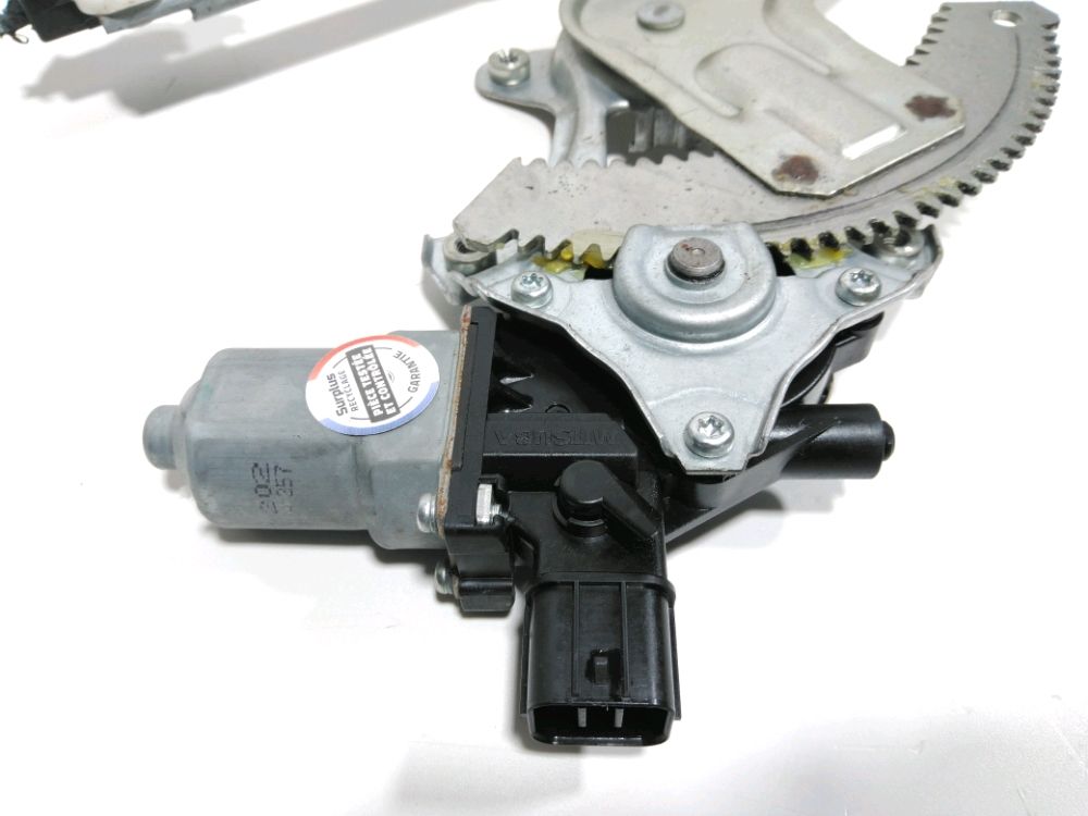 Lève-vitre électrique arrière droit