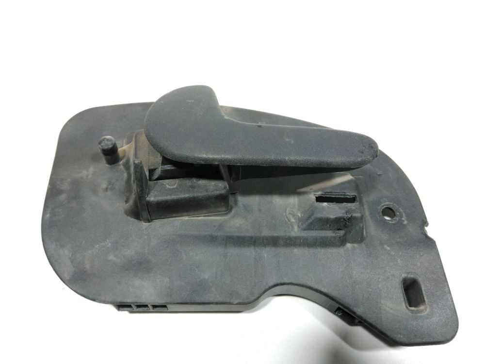 Poignée intérieure porte avant gauche