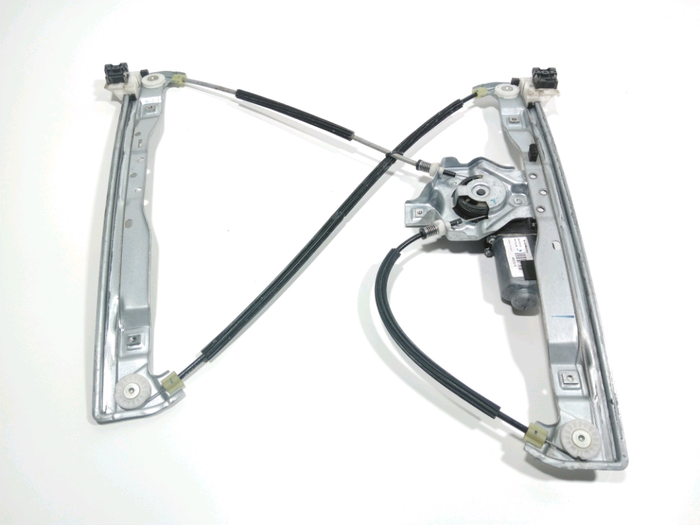 Lève-vitre électrique avant droit