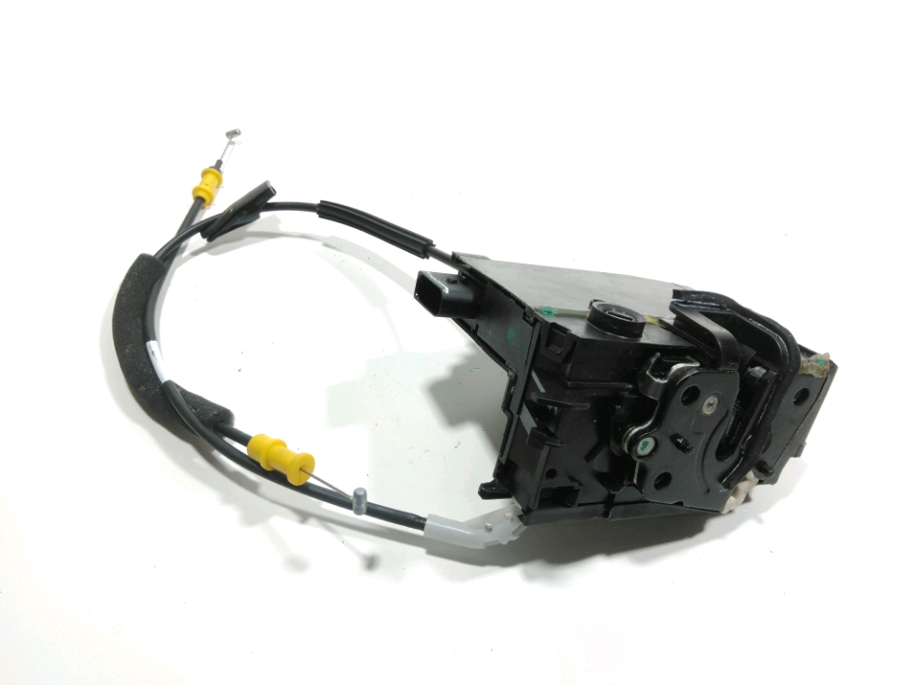 Serrure de porte arrière droite