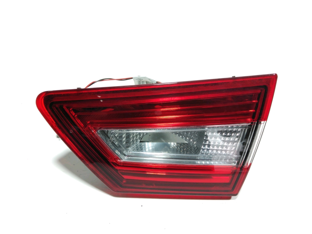 Feu arrière intérieur droit