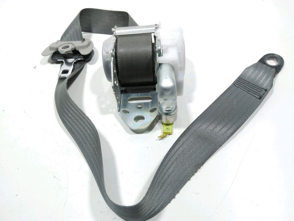 Ceinture avant gauche