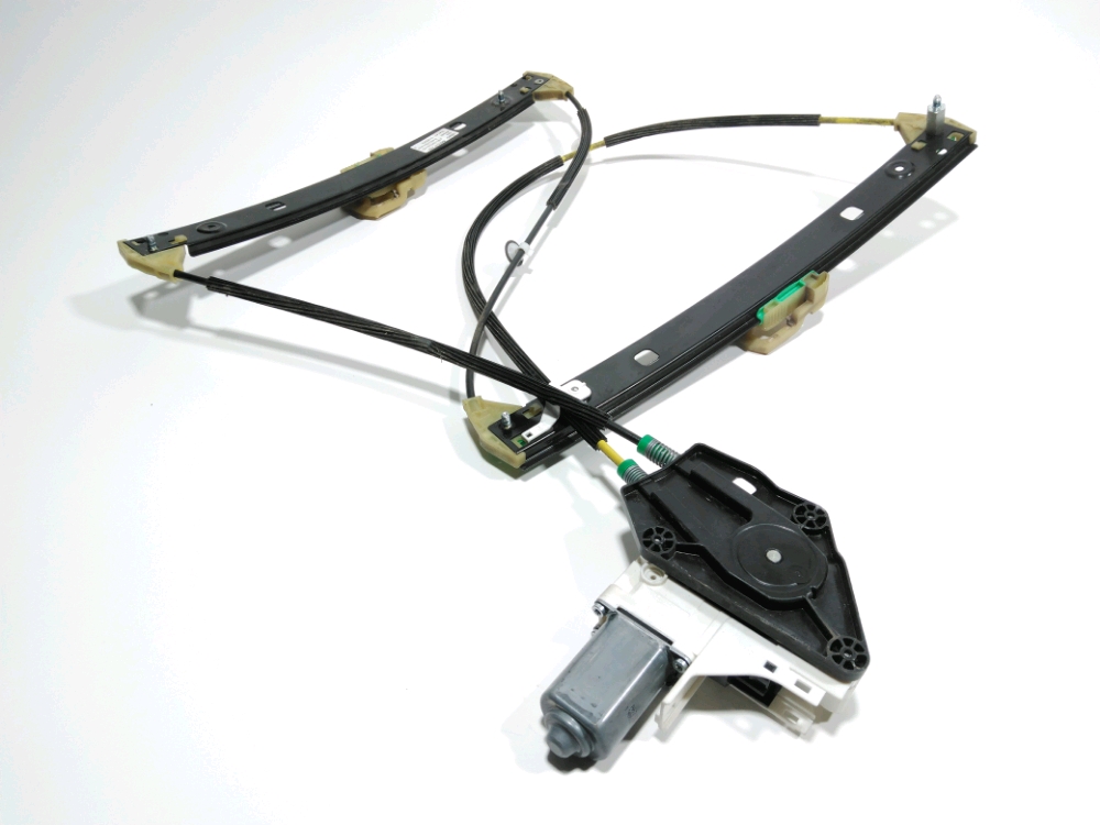 Lève-vitre électrique avant droit