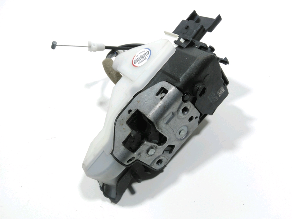 Serrure de porte avant gauche