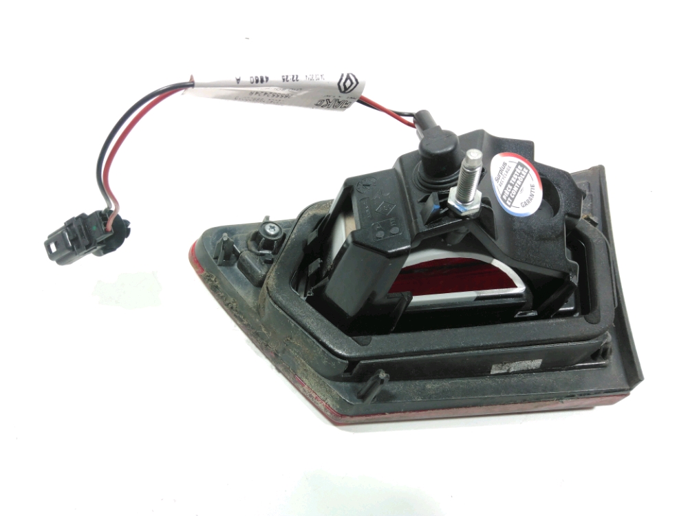 Feu arrière intérieur gauche