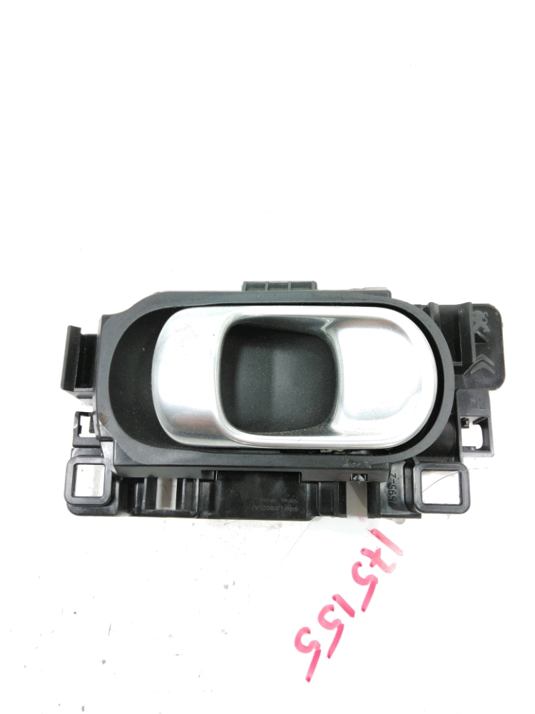 Poignée intérieure porte avant droite