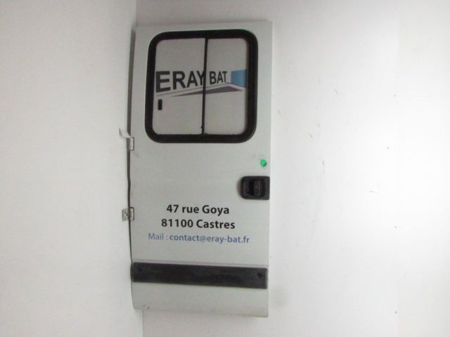 Porte battante arrière gauche