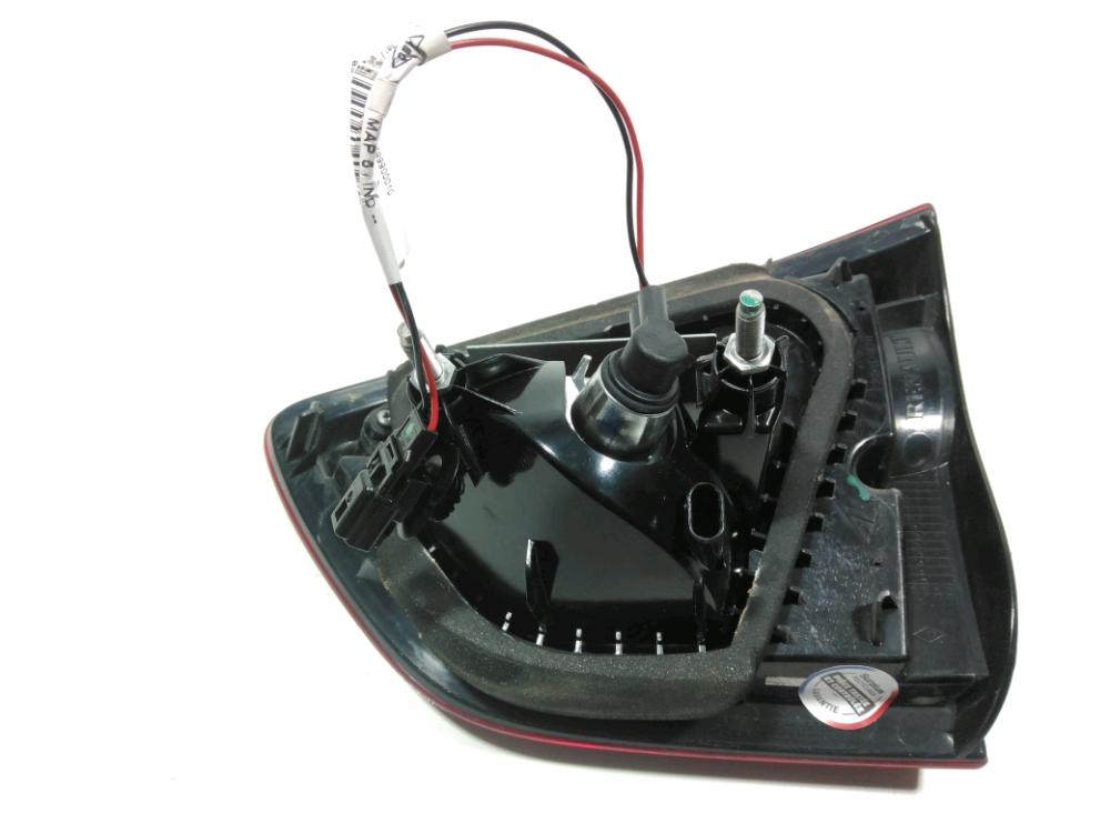 Feu arrière intérieur gauche