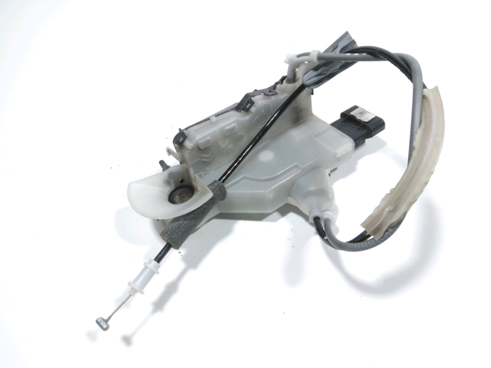 Serrure de porte avant gauche