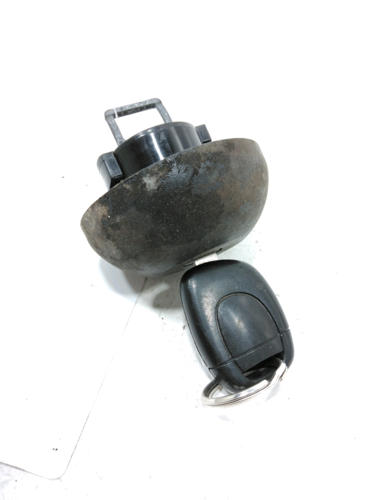 Bouchon de réservoir à carburant