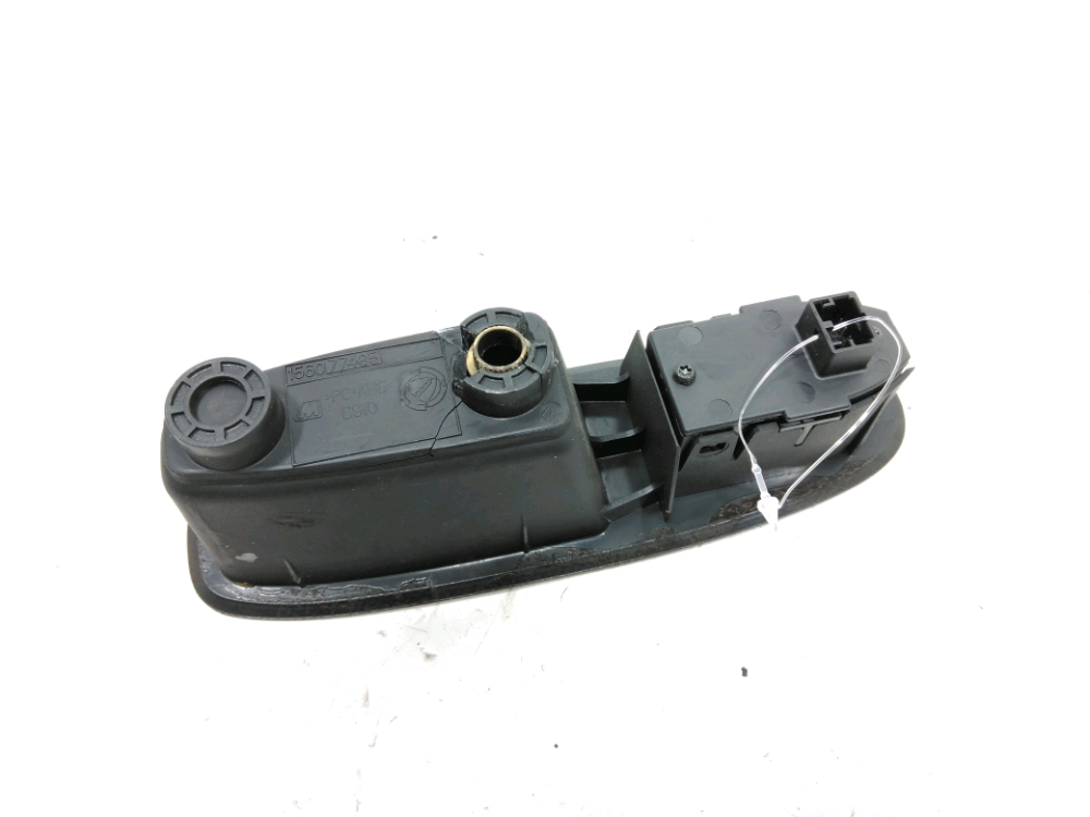 Commande lève-vitre avant droit