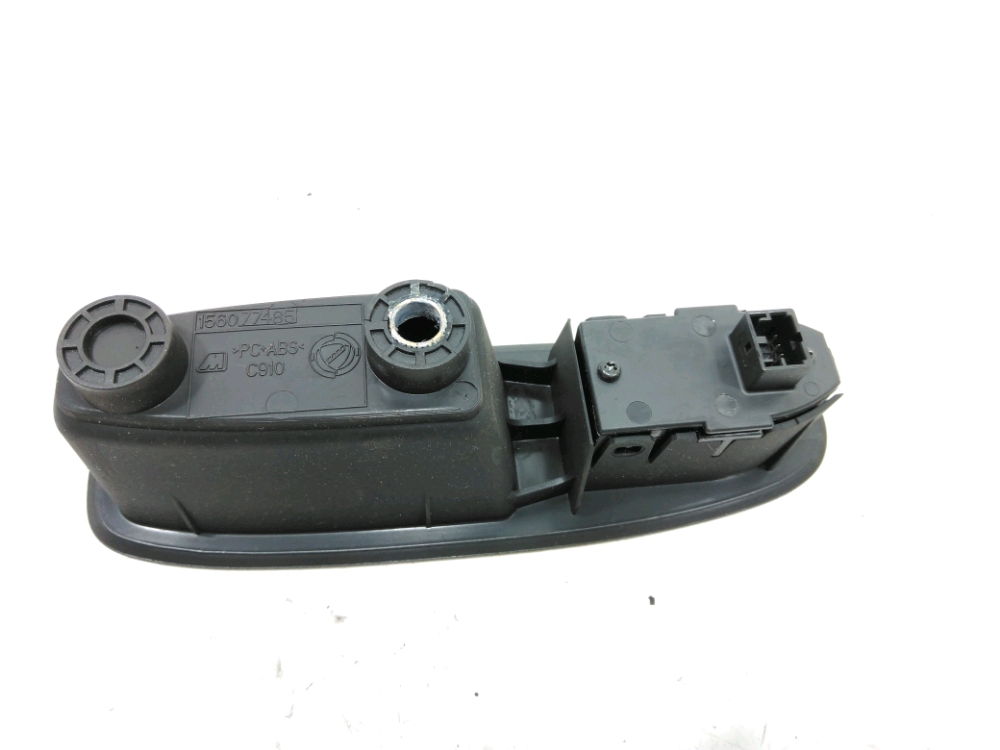 Commande lève-vitre arrière droit