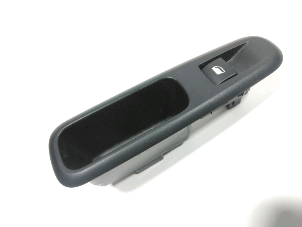 Commande lève-vitre arrière droit