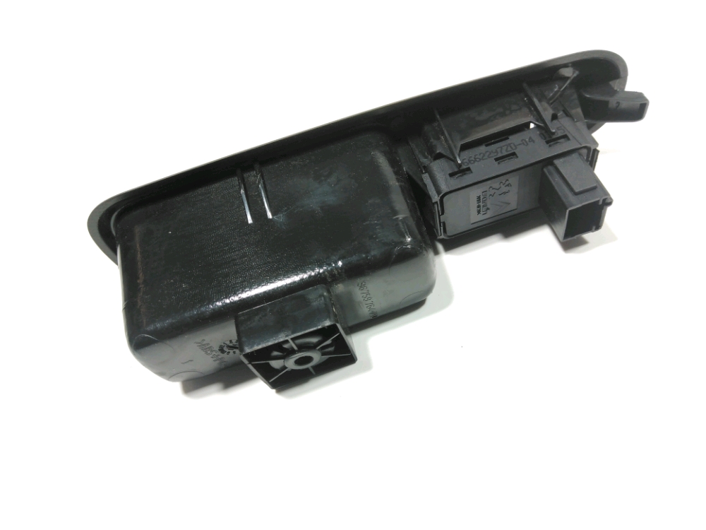 Commande lève-vitre arrière droit