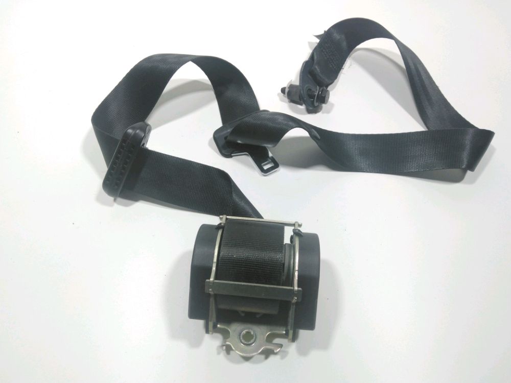 Ceinture avant droite