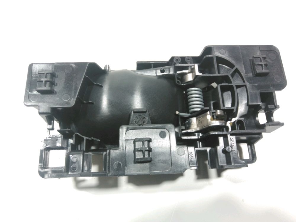 Poignée intérieure porte avant gauche