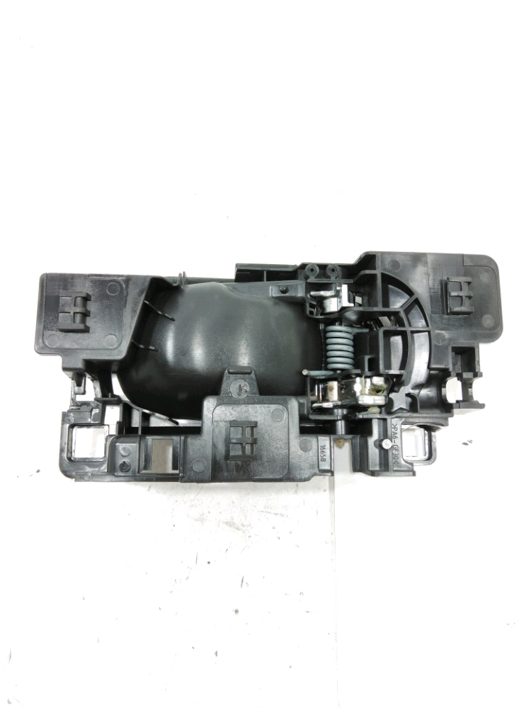 Poignée intérieure porte arrière gauche