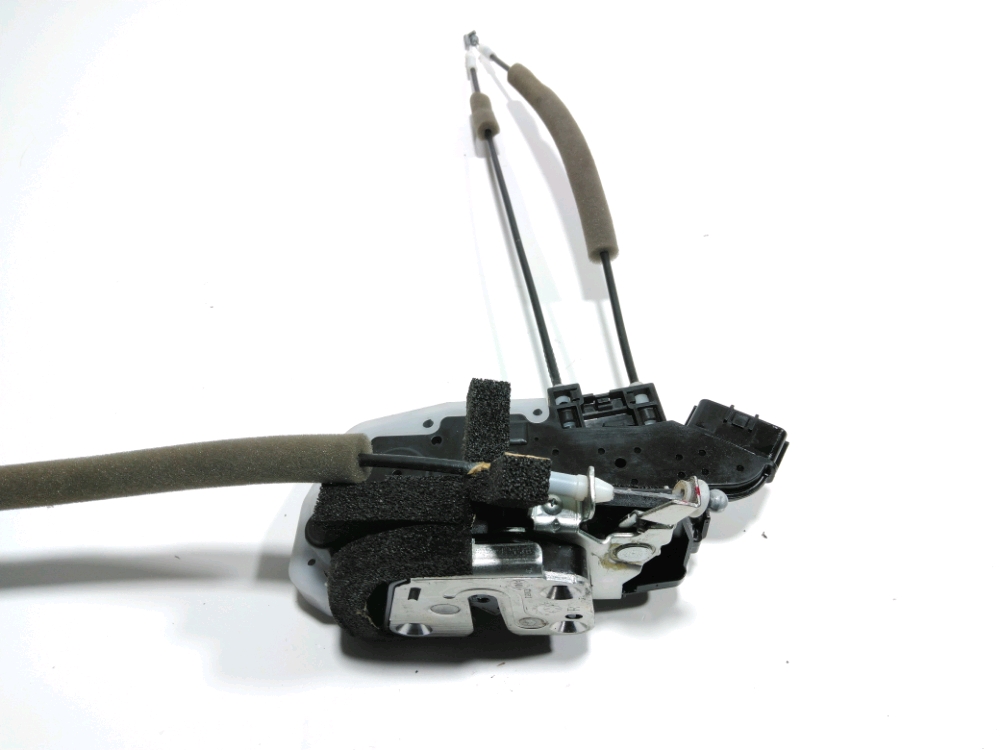 Serrure de porte arrière droite