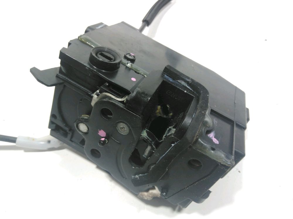 Serrure de porte arrière droite