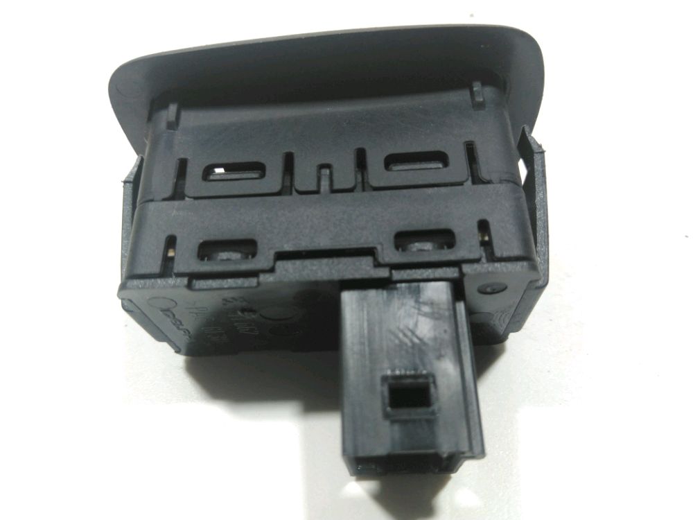 Commande lève-vitre arrière droit