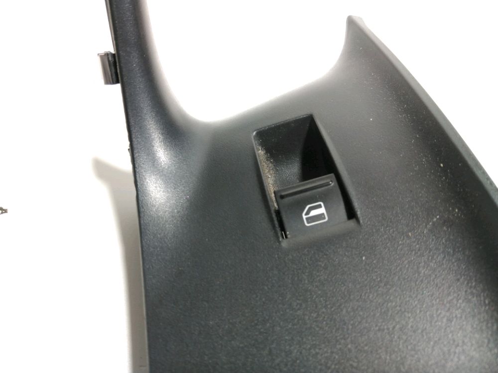 Commande lève-vitre avant droit