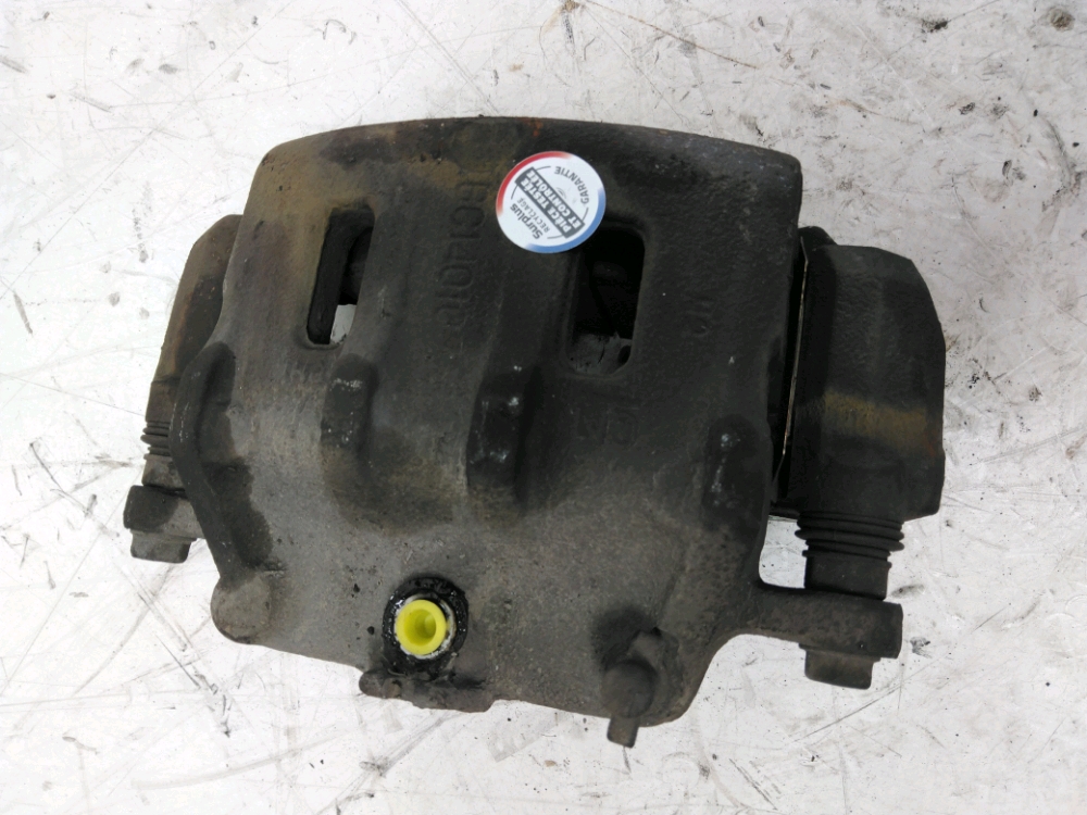 Etrier de frein avant droit