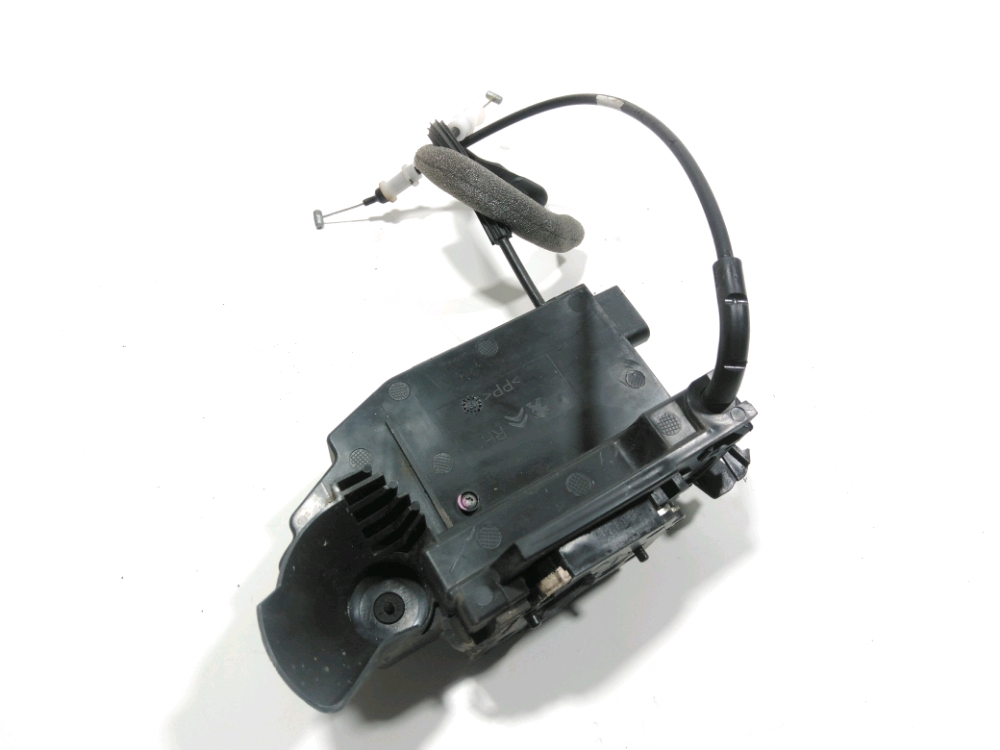 Serrure de porte avant droite