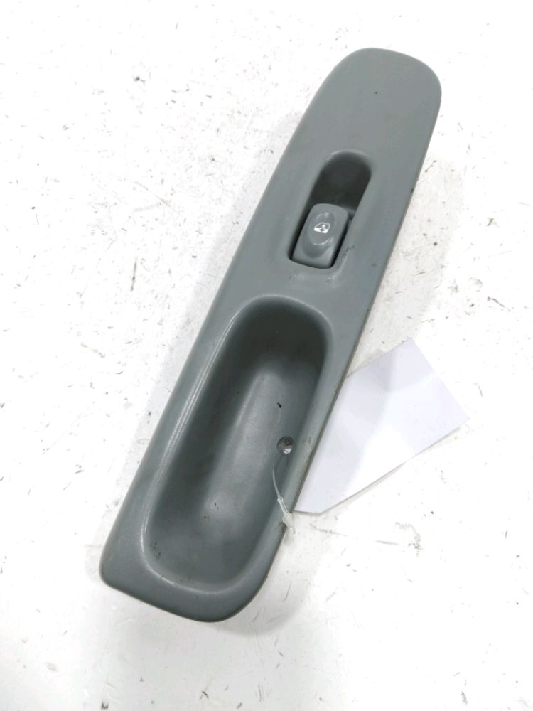 Commande lève-vitre avant droit