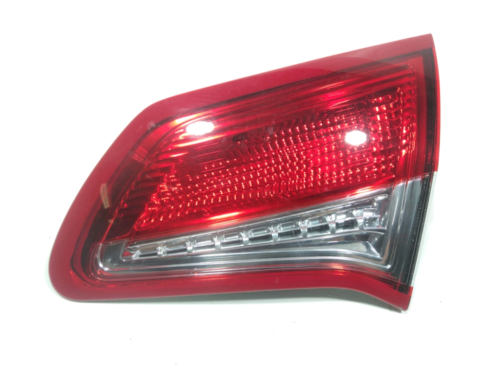 Feu arrière intérieur droit