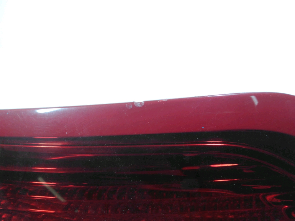 Feu arrière intérieur gauche