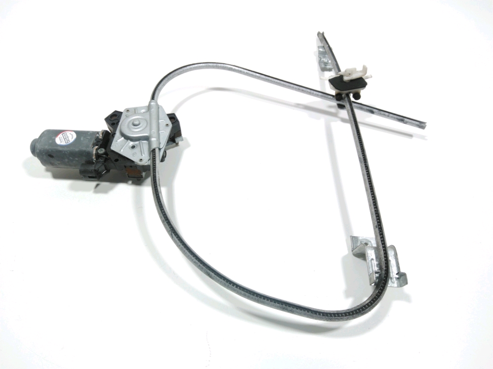 Lève-vitre électrique avant gauche