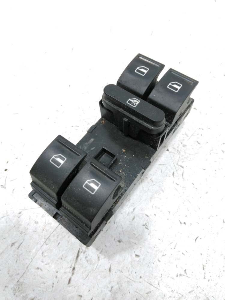 Commande lève-vitre avant gauche