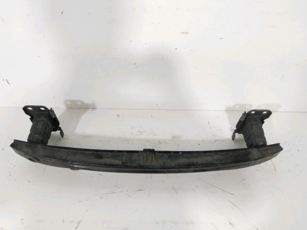 Renfort pare-choc avant