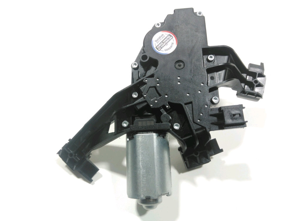 Moteur d'essuie glace arrière
