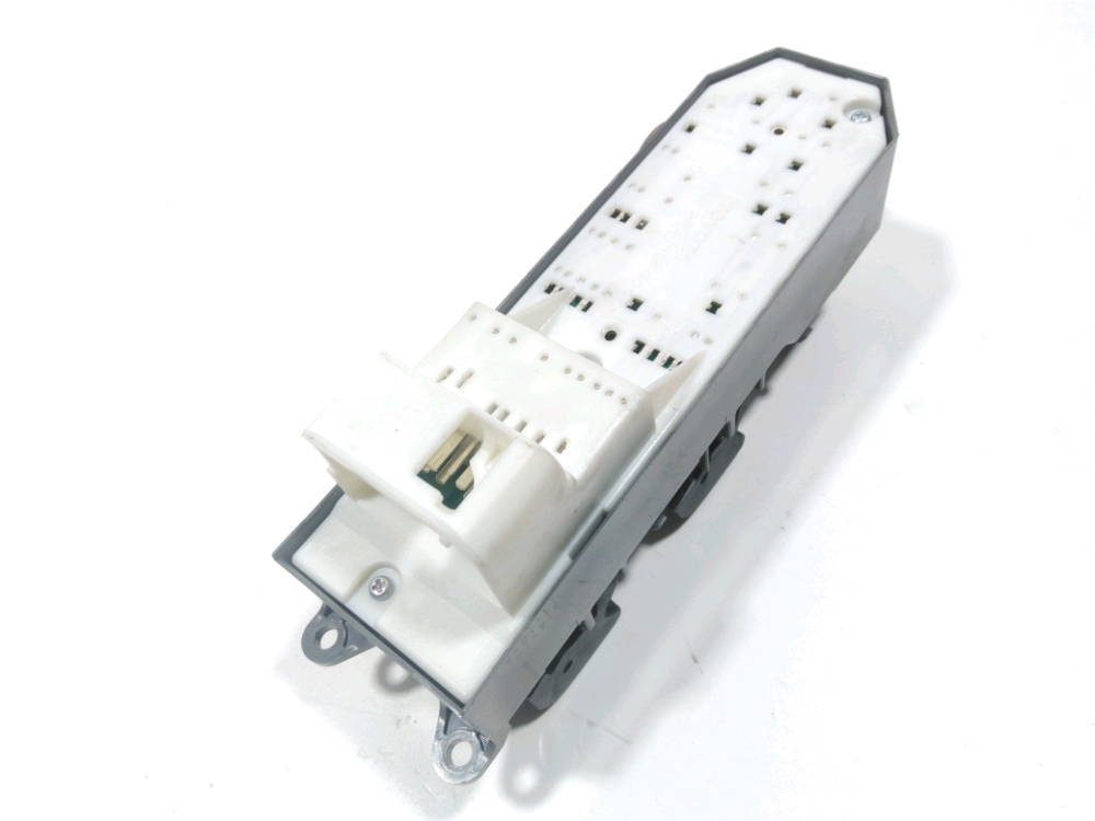 Commande lève-vitre avant gauche