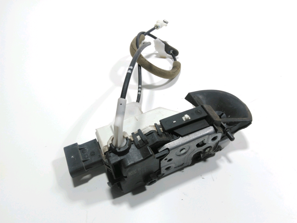 Serrure de porte avant gauche