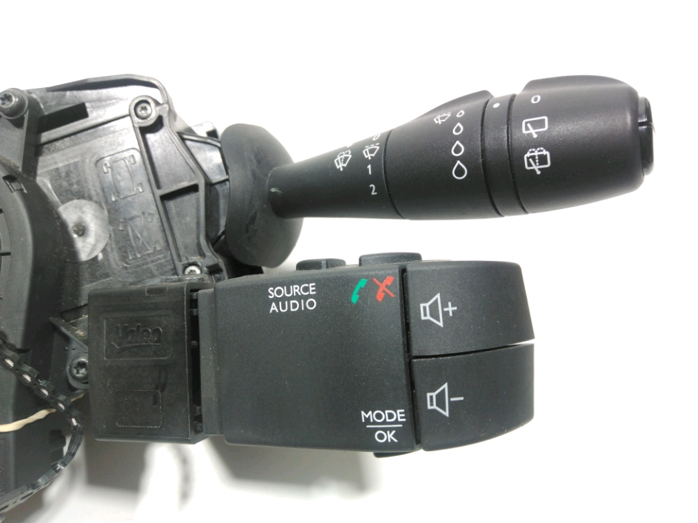 Commande sous-volant