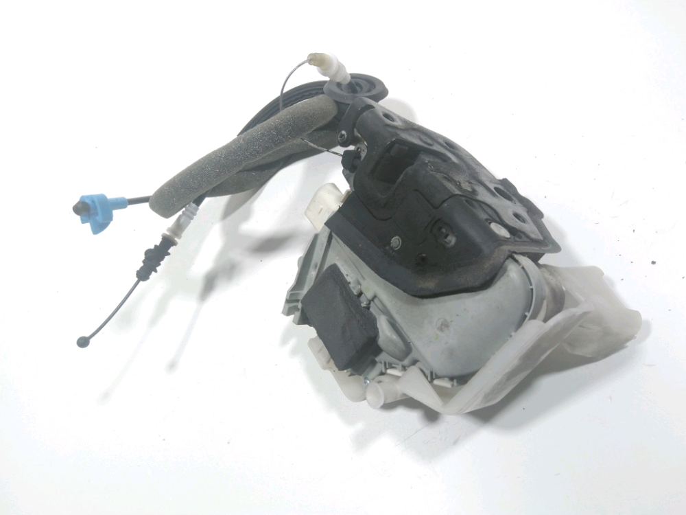 Serrure de porte avant gauche