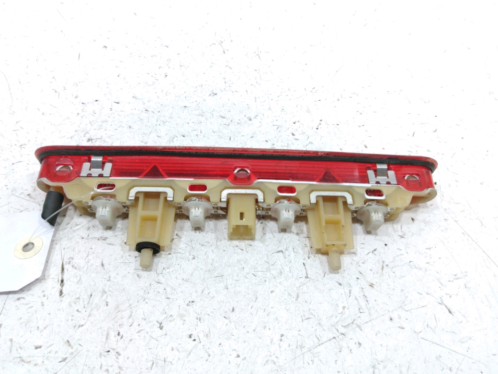 Feu stop supplémentaire