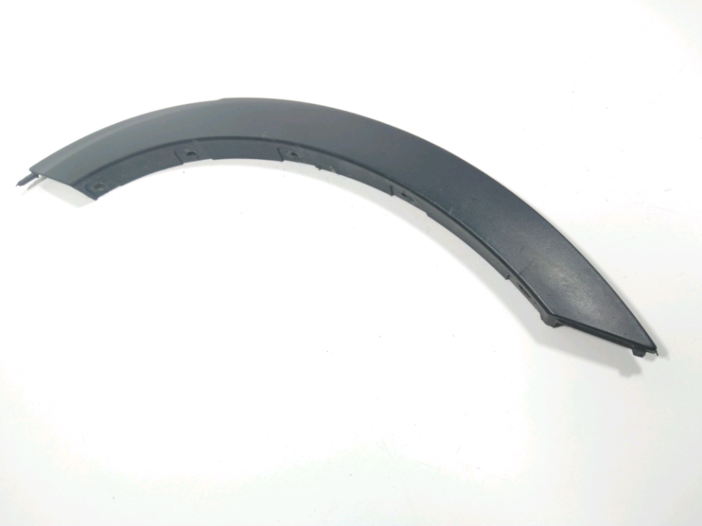 Elargisseur d'aile arrière gauche