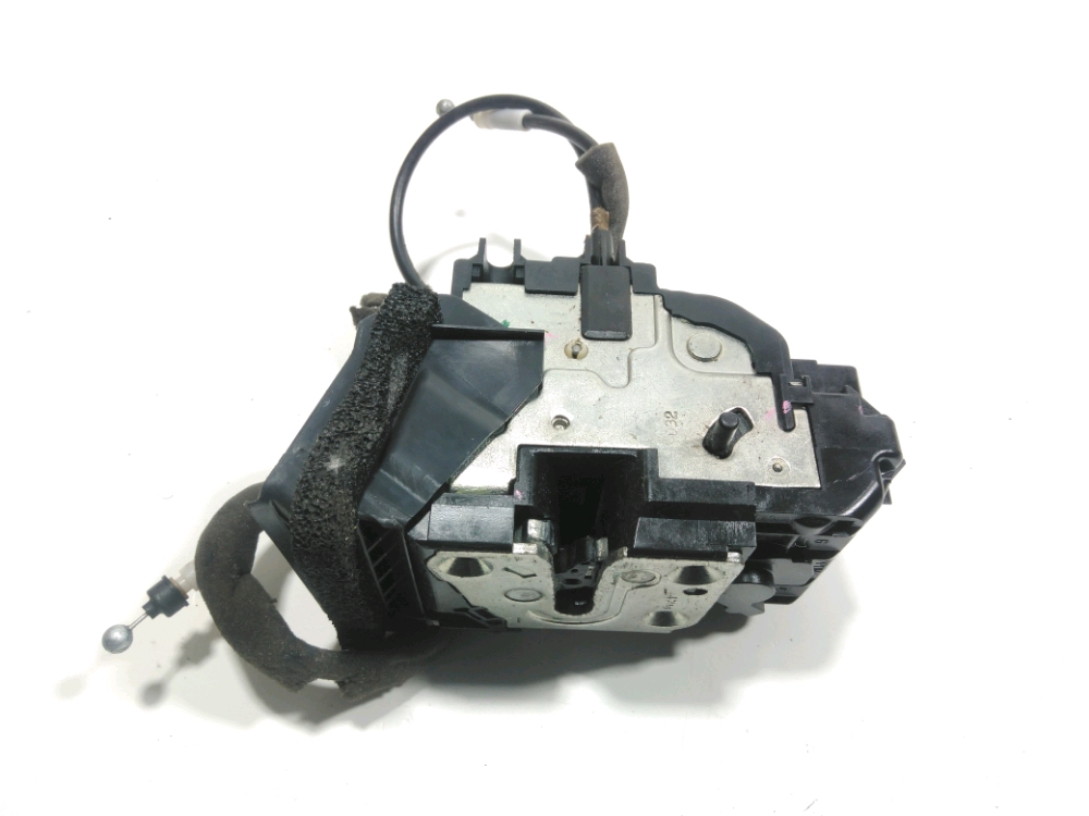 Serrure de porte arrière gauche