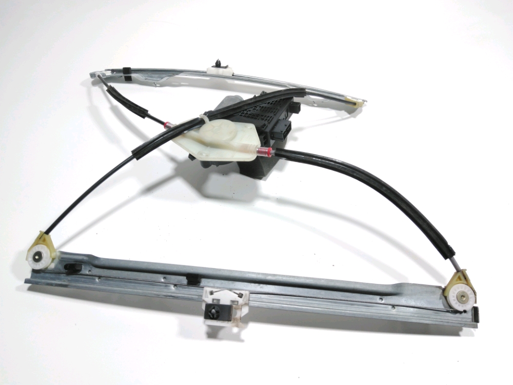 Lève-vitre électrique avant gauche