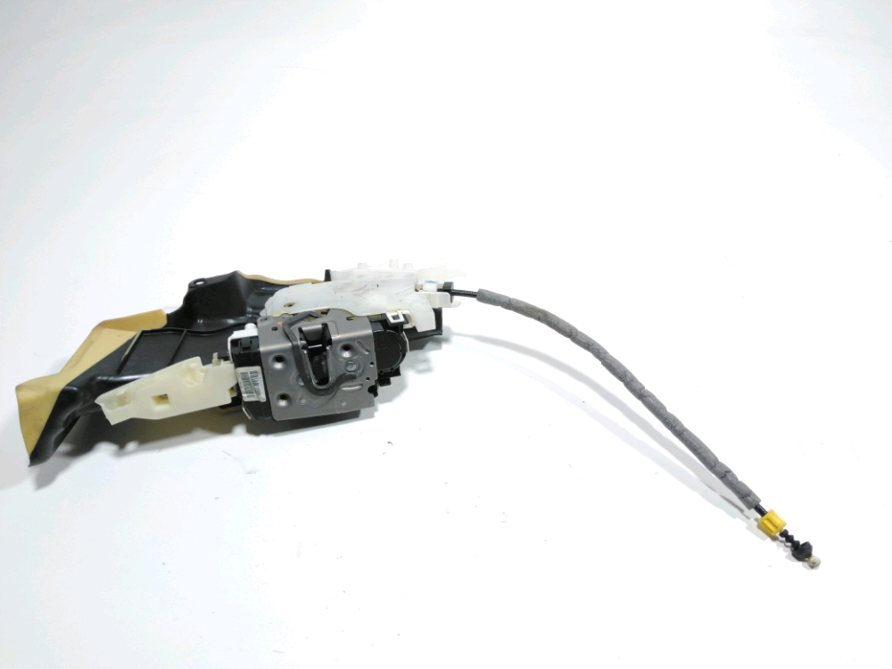 Serrure de porte avant gauche